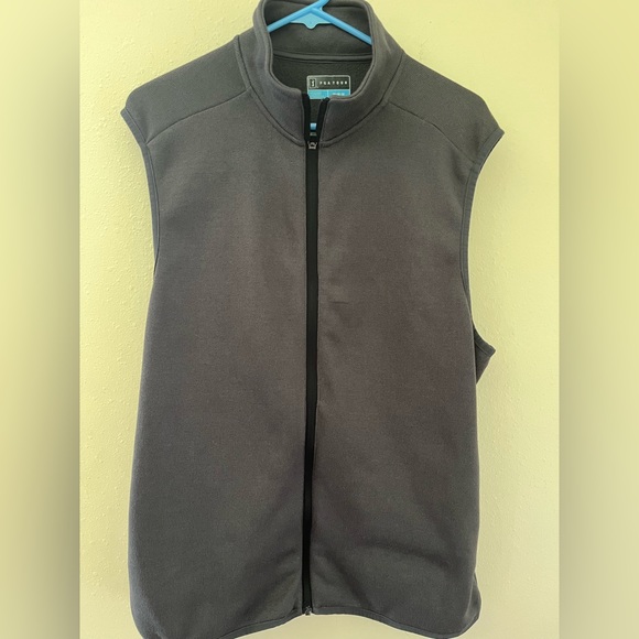 PGA Tour Other - PGA Tour Golf Activewear Thermaflux Gray Mens Vest Size Medium